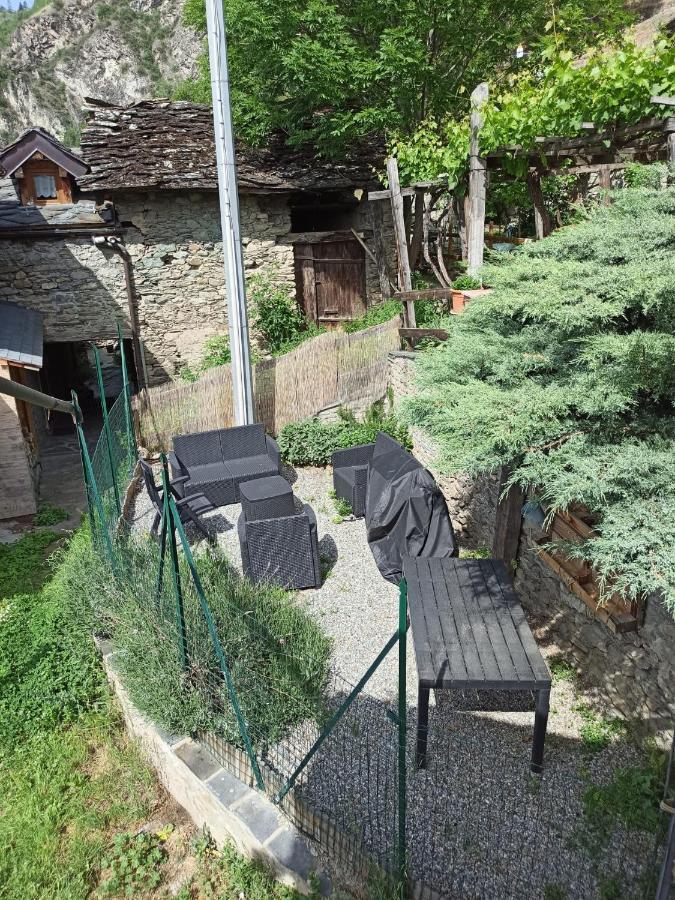 Maison Bellevue - Locazione Turistica Breve Daire Aosta Dış mekan fotoğraf